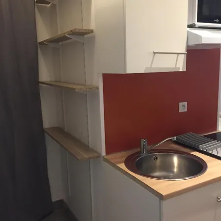 Studette Refaite A Neuf Apartment