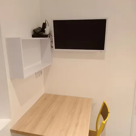 Appartement Petit Refait à Neuf Amiens